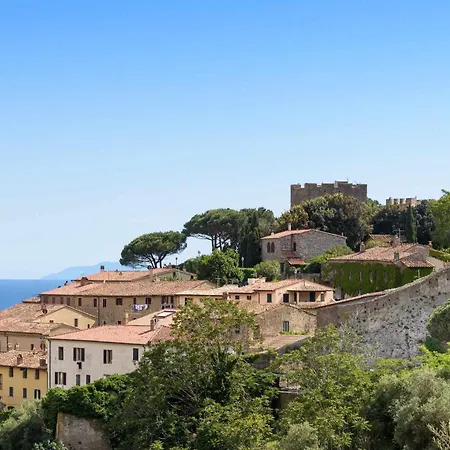 Castiglione Seaside Location & Total Comfort